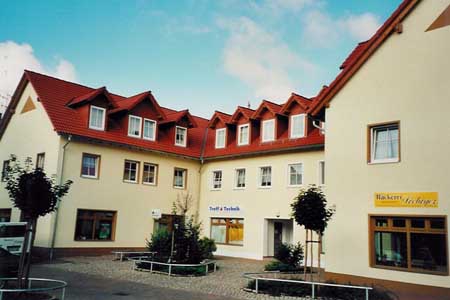 NeubauWohn Geschaeftshaus Artern.jpg